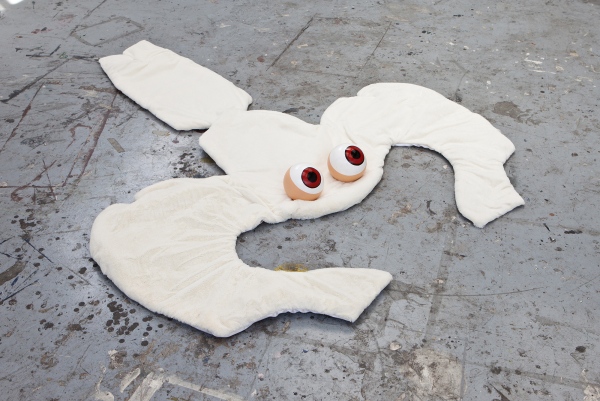 Yoan Mudry, Dead Artist, sclupture, fabric, 2012